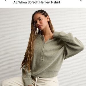 NWT American Eagle Whoa So Soft Henley T-Shirt Size XS